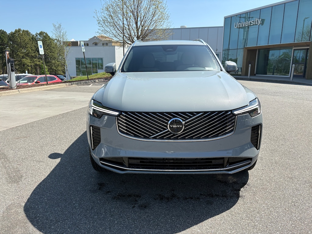 New 2026 Volvo XC90 B6 Plus 7-Seater SUV