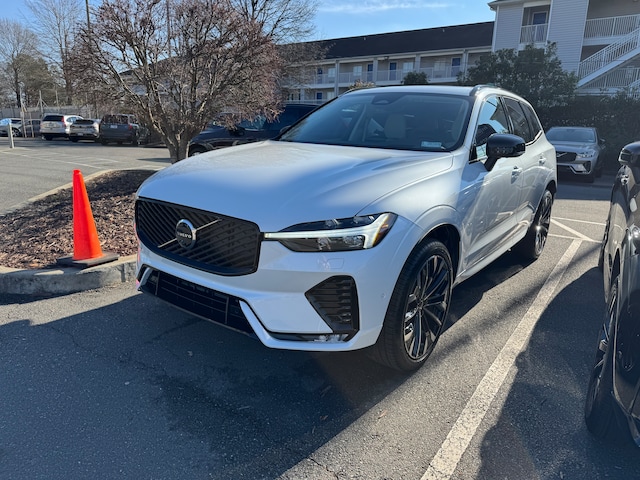 2026 Volvo XC60 B5 Plus AWD SUV