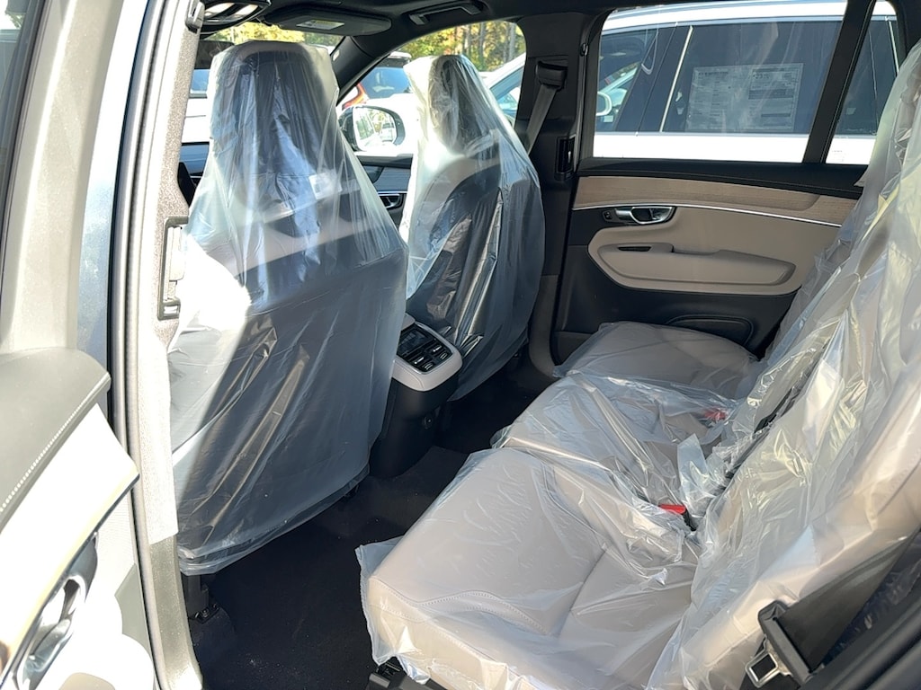 New 2026 Volvo XC90 B6 Plus 7-Seater SUV