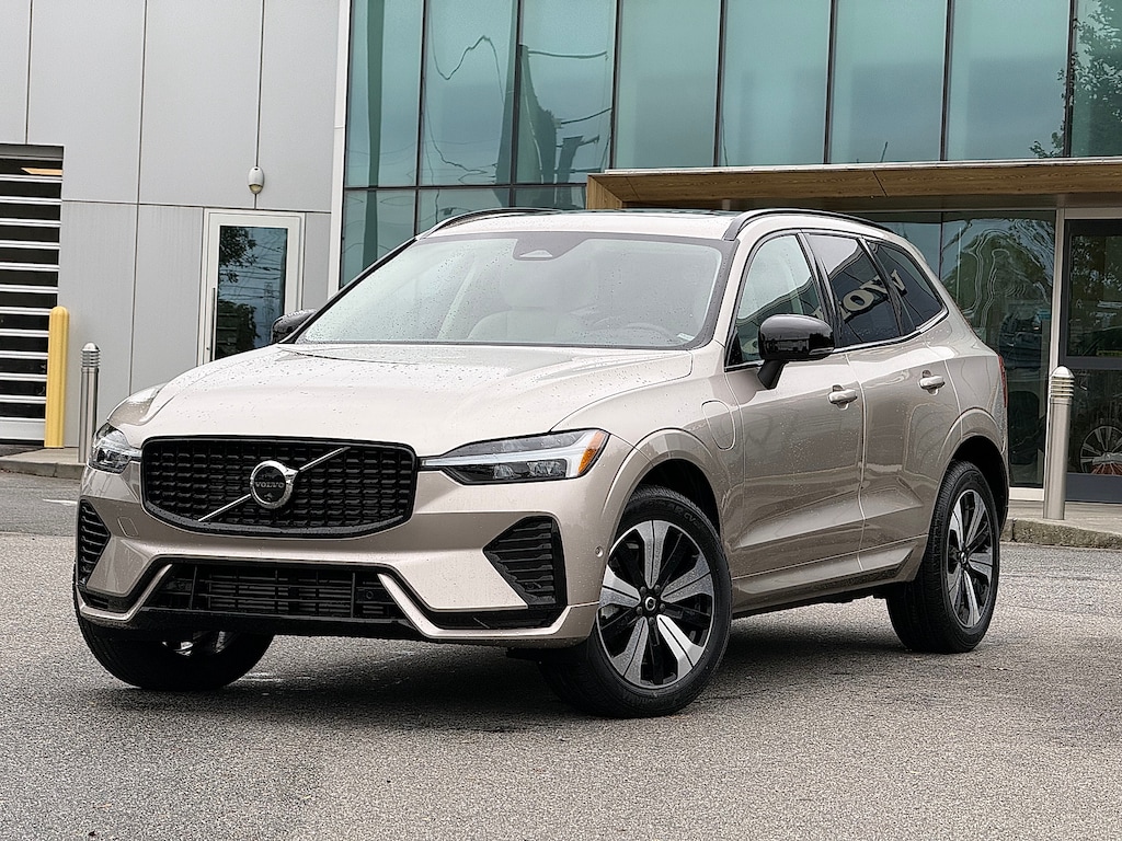 Certified 2024 Volvo XC60 plug-in hybrid T8 Plus Dark SUV