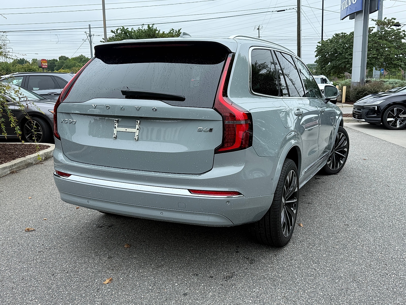 2026 Volvo XC90 Plus - Photo 7