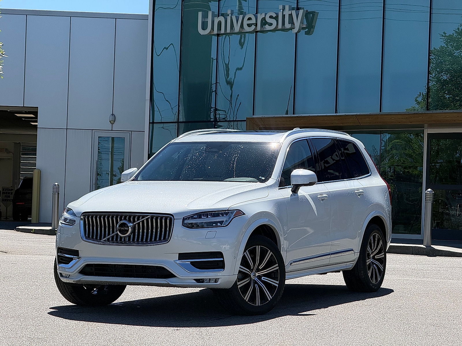 2023 Volvo XC90 B6 Plus 7-Seater 4WD's photo