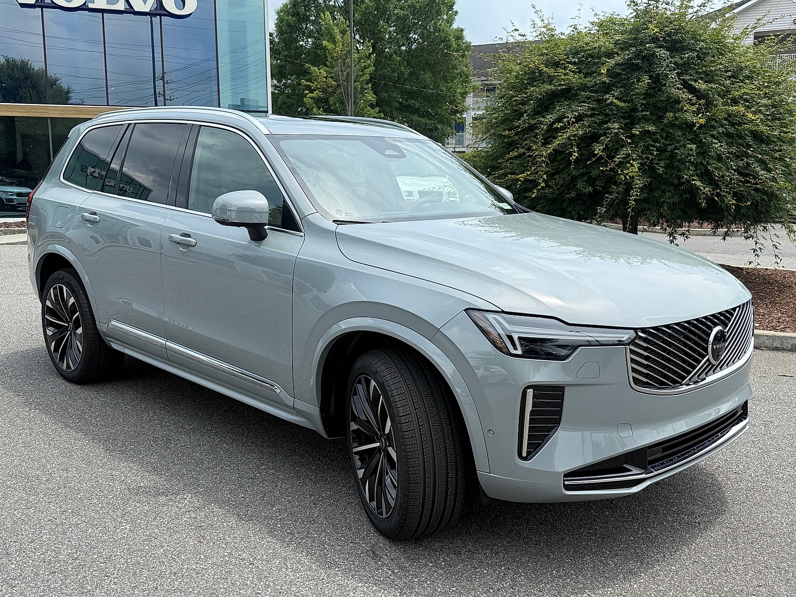 2026 Volvo XC90 Plus - Photo 9