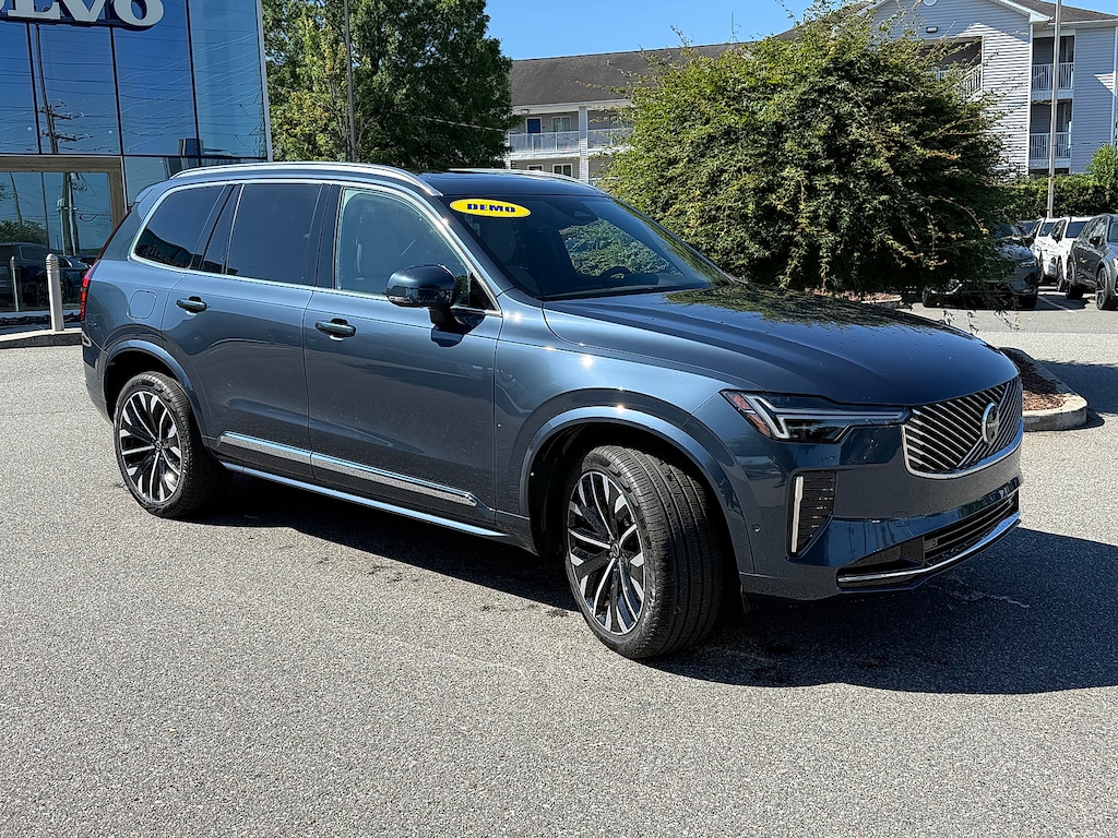 New 2026 Volvo XC90 B6 Plus 7-Seater SUV