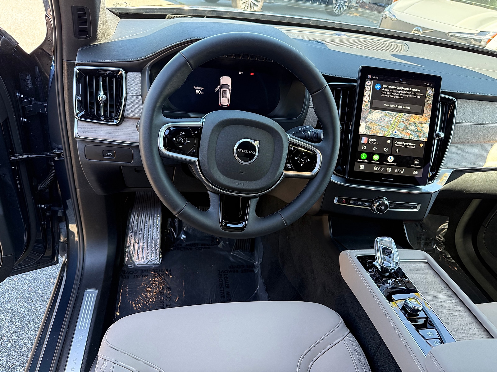 2026 Volvo XC90 Plus - Photo 11