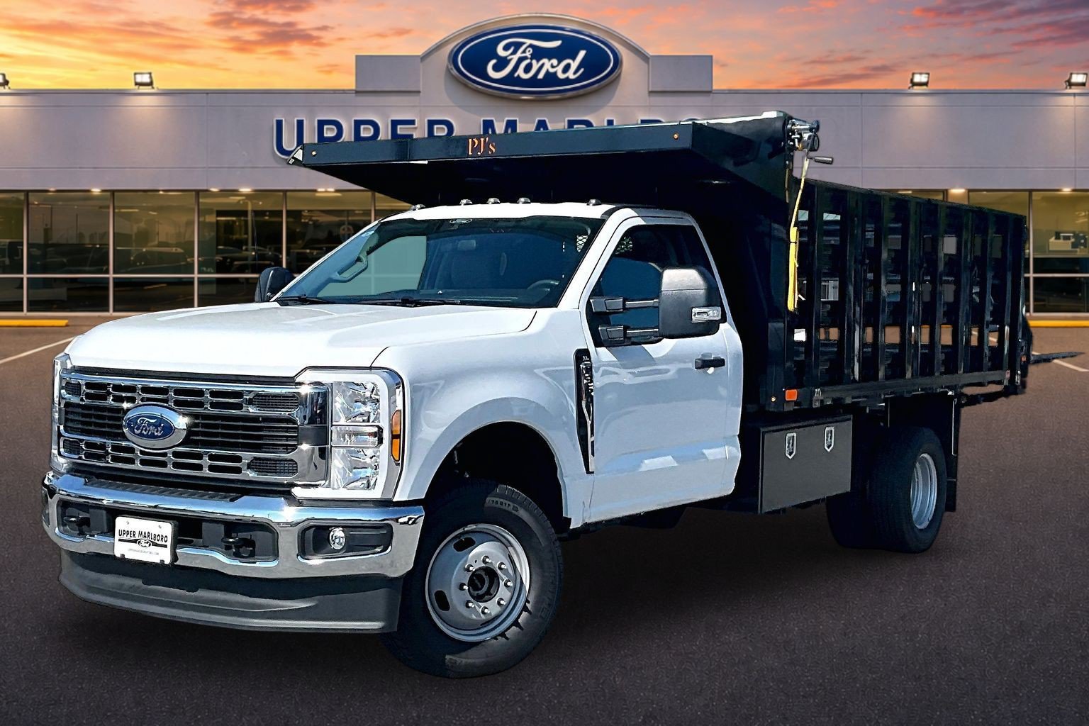 New 2026 Ford Super Duty F-350 DRW XL XL 4WD Reg Cab 169 WB 84 CA