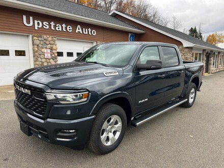 2026 Ram 1500 BIG HORN CREW CAB 4X4 5'7 BOX Pickup