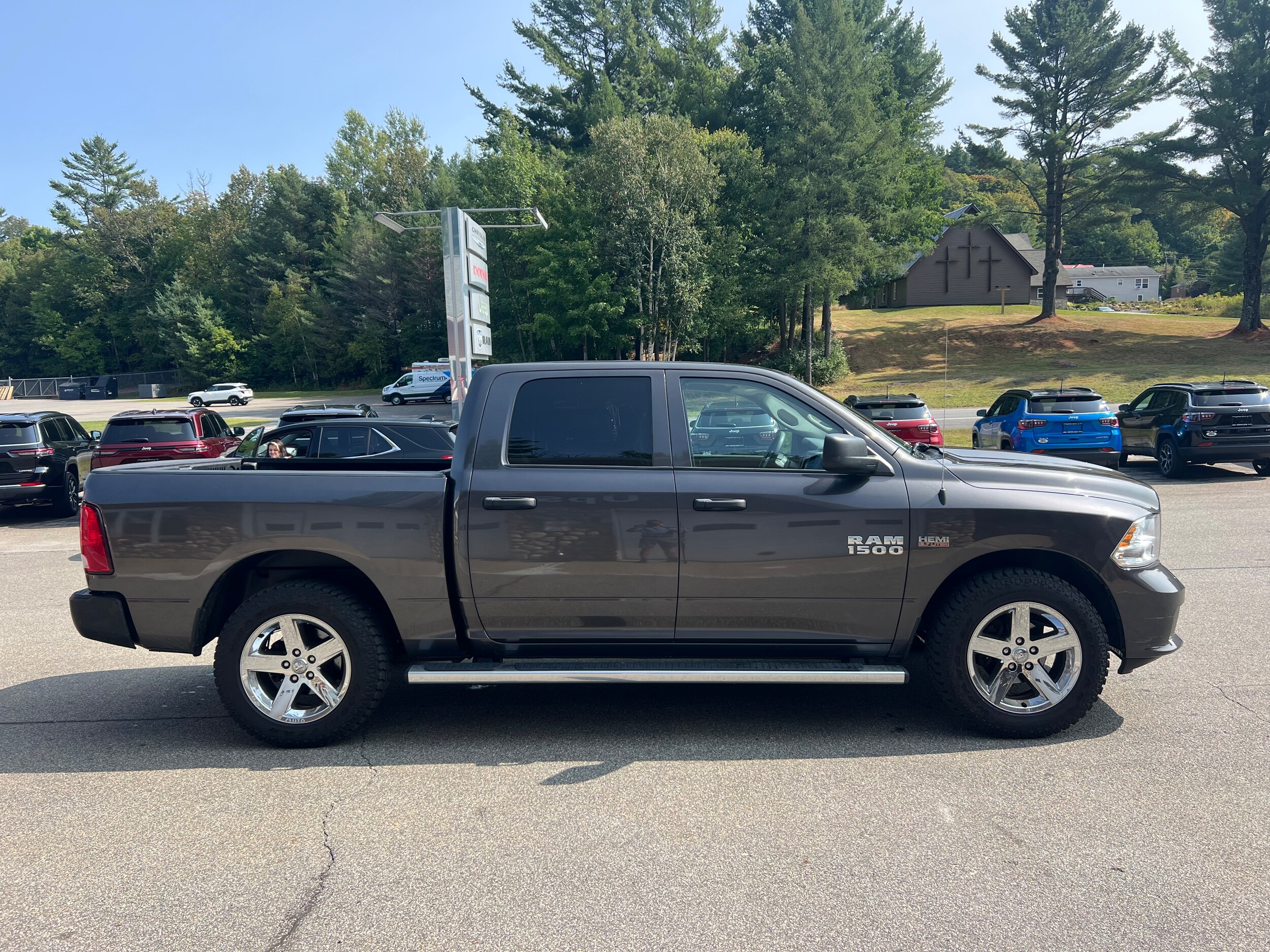2018 Ram 1500 Tradesman photo 4