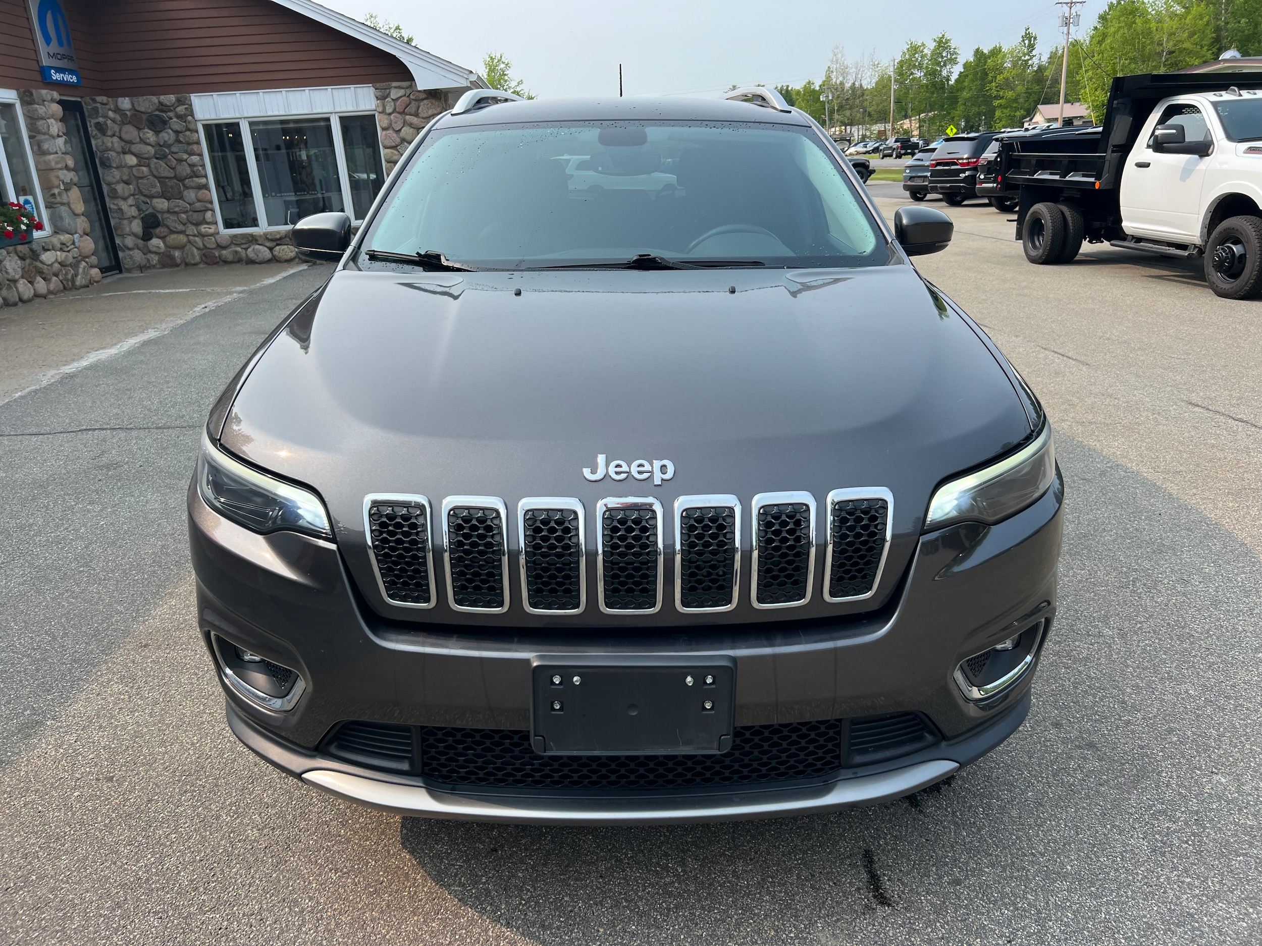 Used 2019 Jeep Cherokee Limited with VIN 1C4PJMDXXKD305785 for sale in Saranac Lake, NY