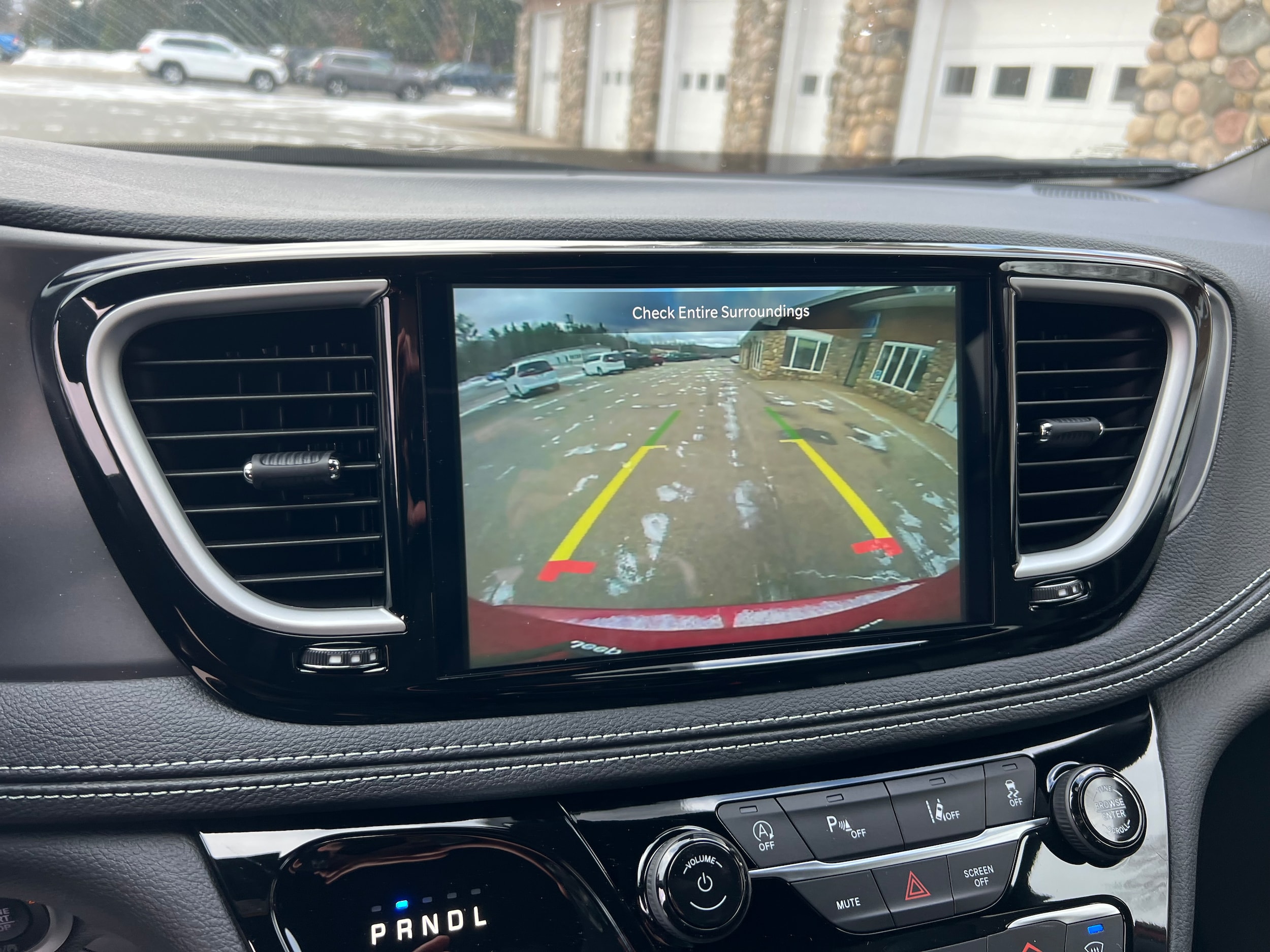 2026 Chrysler Pacifica Select - Photo 16
