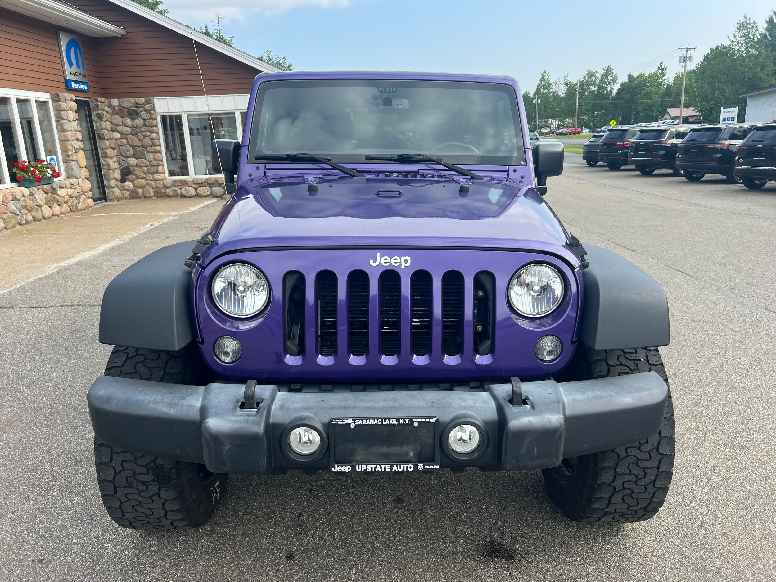Used 2018 Jeep Wrangler JK Unlimited Sport S with VIN 1C4HJWDG4JL844259 for sale in Saranac Lake, NY