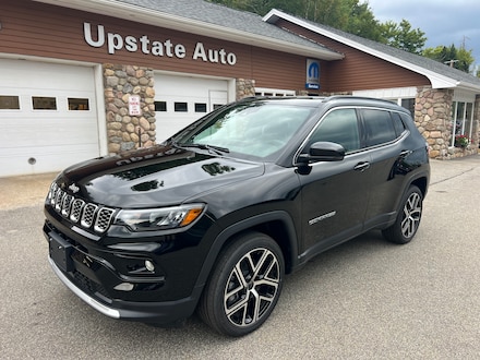 2025 Jeep Compass LIMITED 4X4 Sport Utility