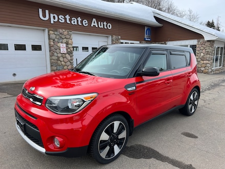2018 Kia Soul + Hatchback