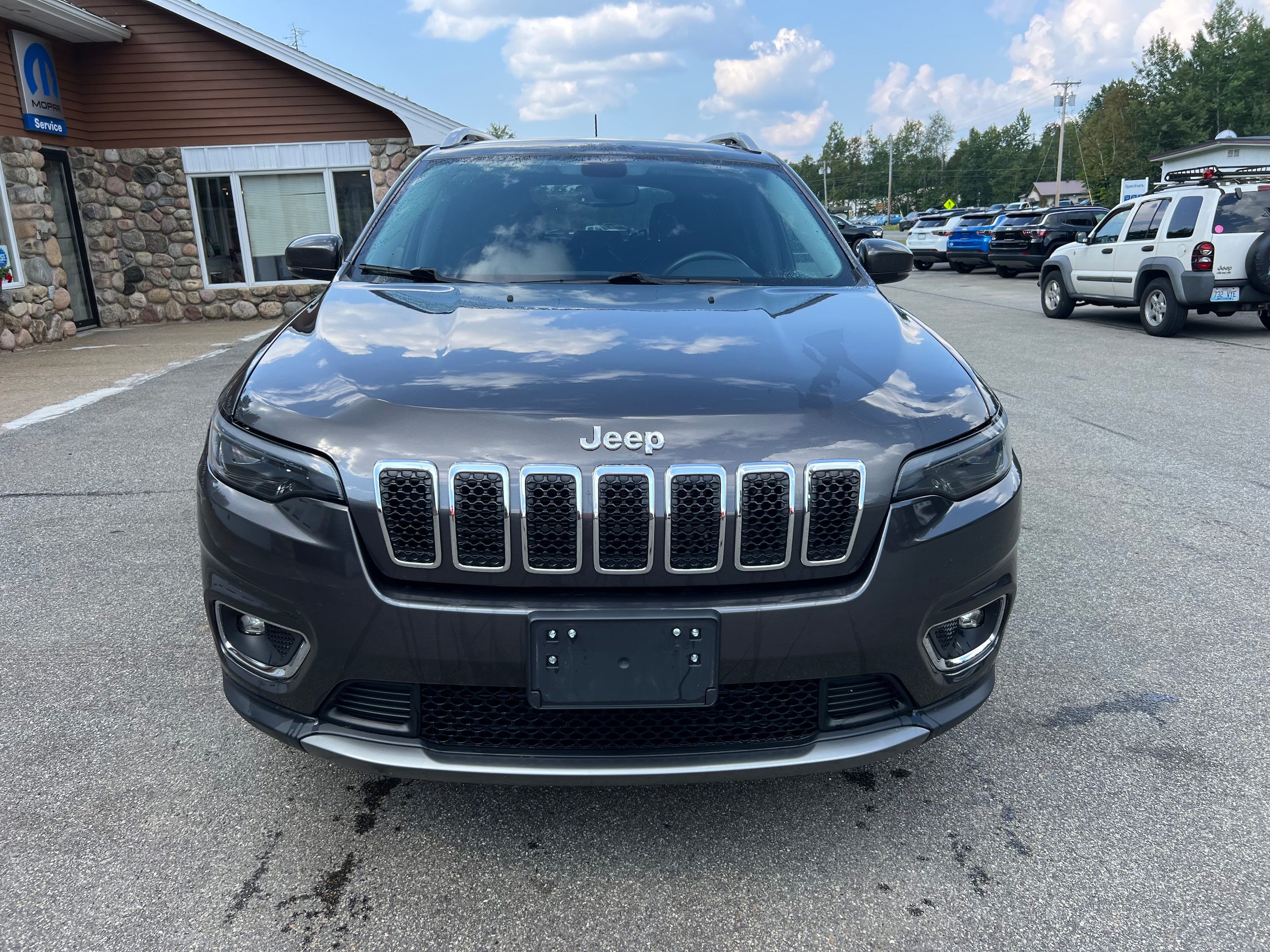 Used 2019 Jeep Cherokee Limited with VIN 1C4PJMDX9KD261620 for sale in Saranac Lake, NY