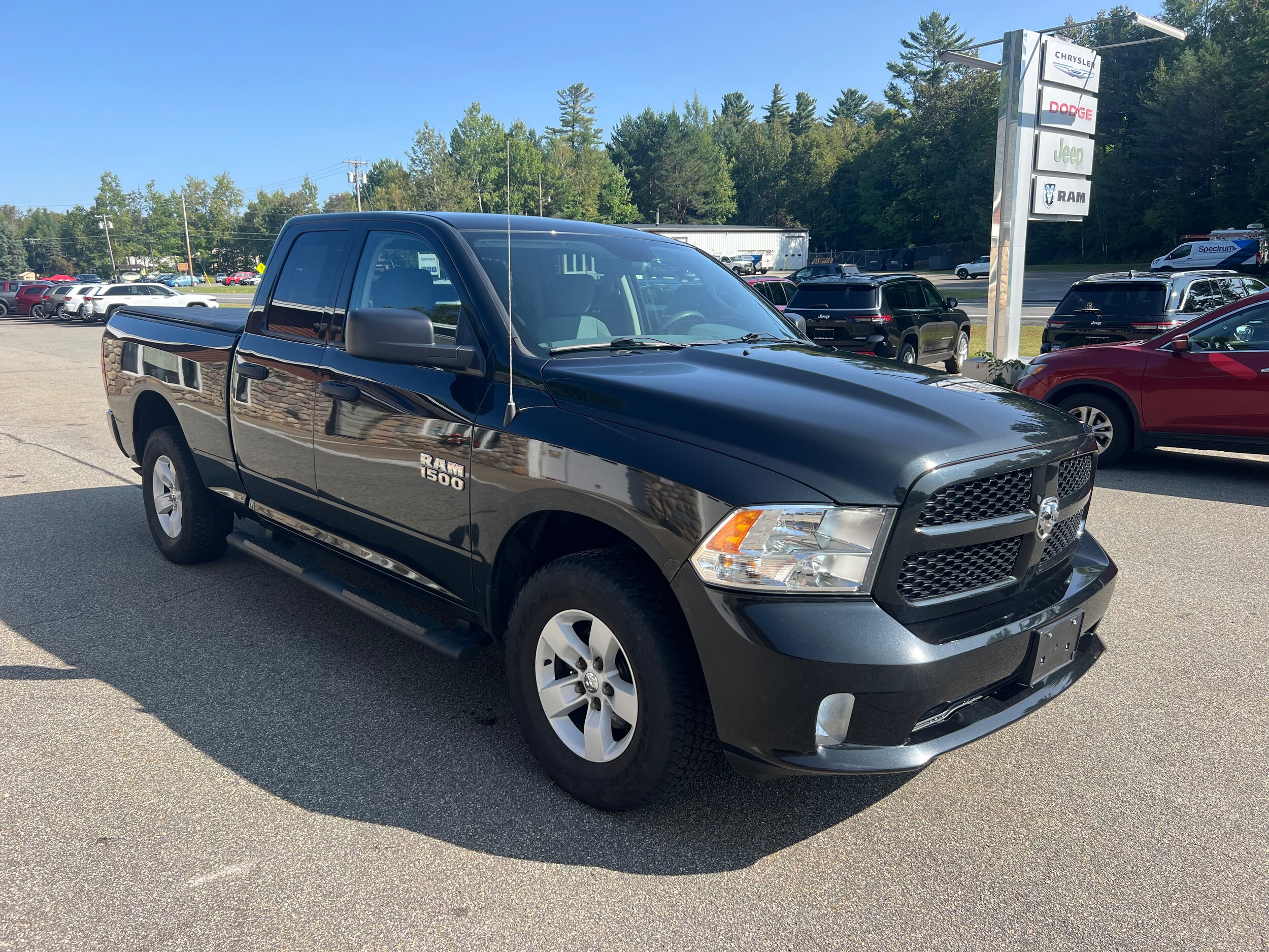 2018 Ram 1500 Express photo 3