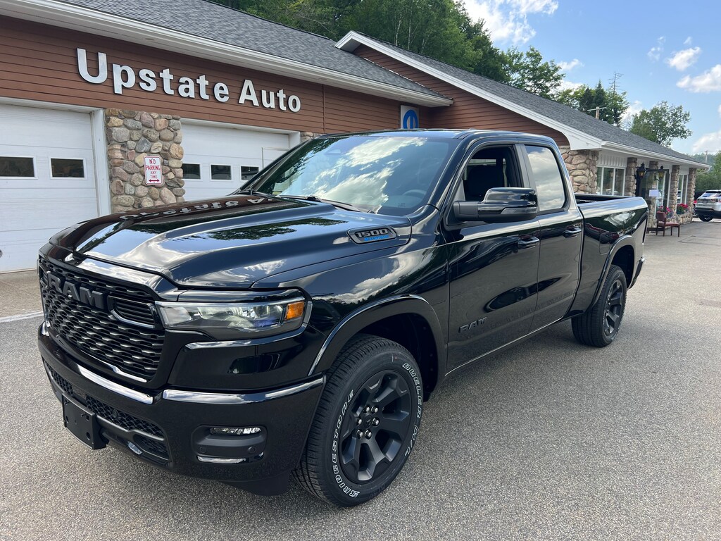 New 2026 Ram 1500 BIG HORN QUAD CAB 4X4 6'4 BOX Pickup