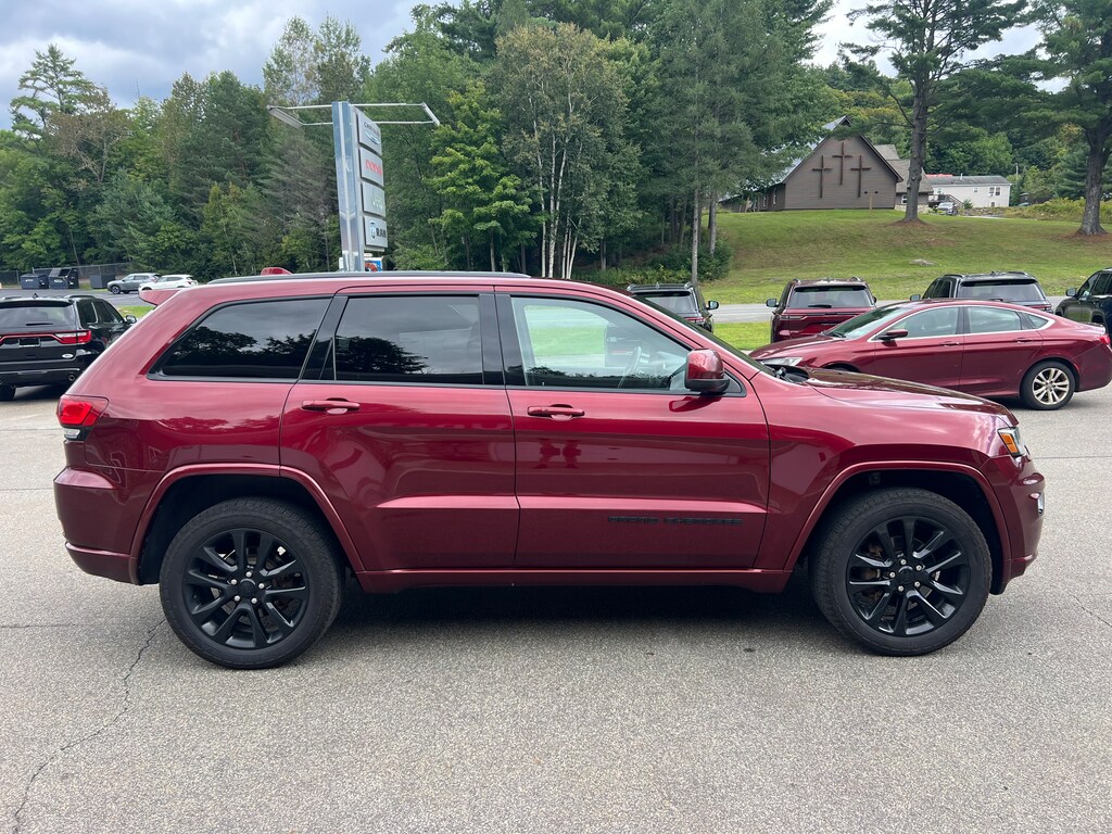 Used 2020 Jeep Grand Cherokee Altitude SUV