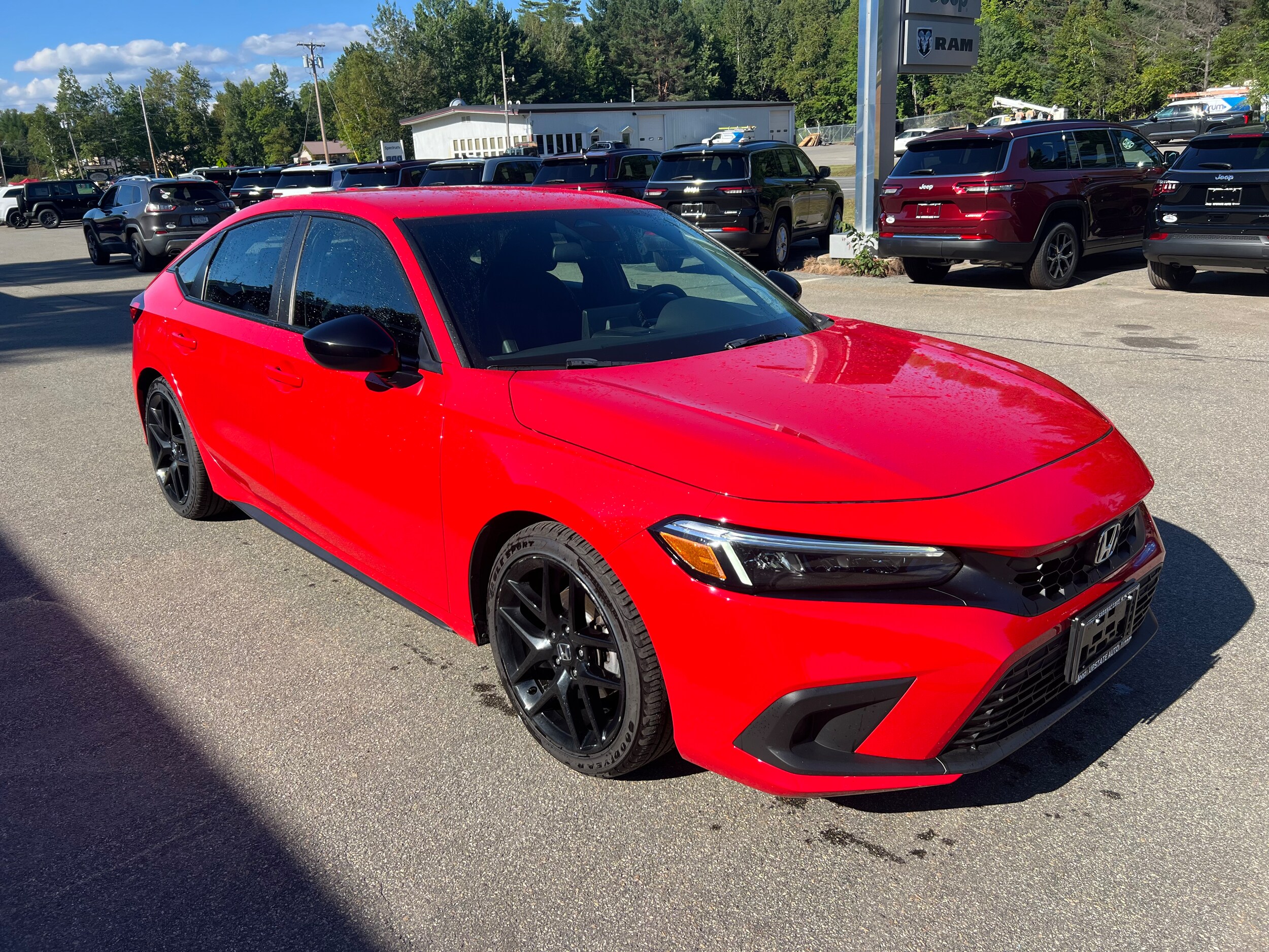 2022 Honda Civic Sport Hatchback photo 3