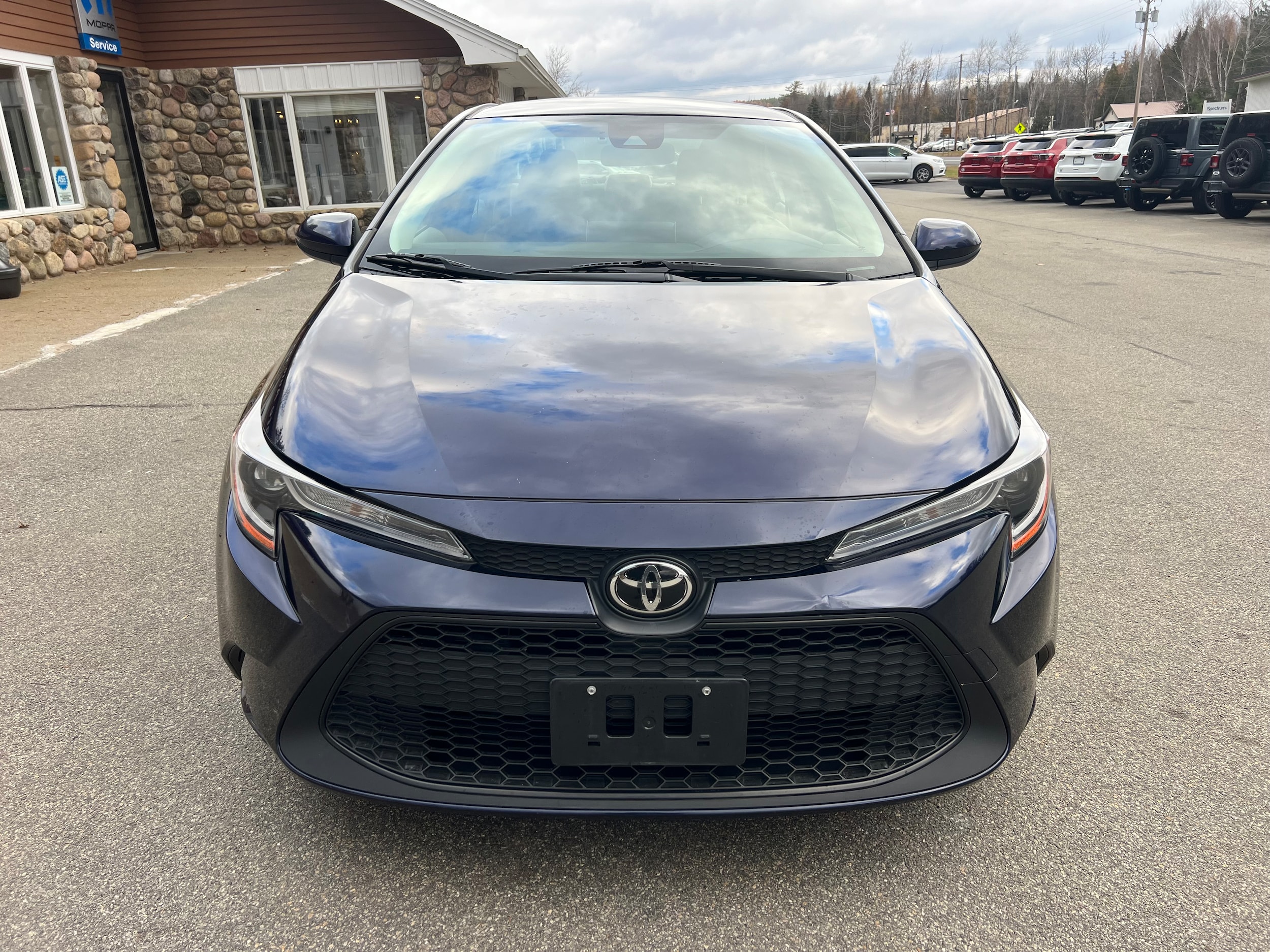 Used 2020 Toyota Corolla LE with VIN JTDEPRAE4LJ027393 for sale in Saranac Lake, NY
