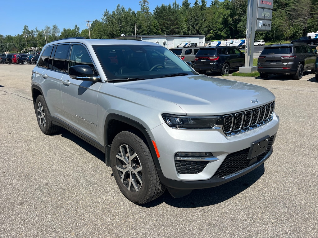 Used 2024 Jeep Grand Cherokee Limited SUV