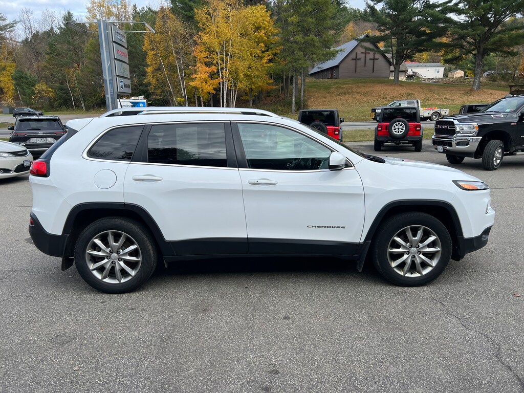 Used 2017 Jeep Cherokee Limited 4x4 For Sale in Saranac Lake NY Near