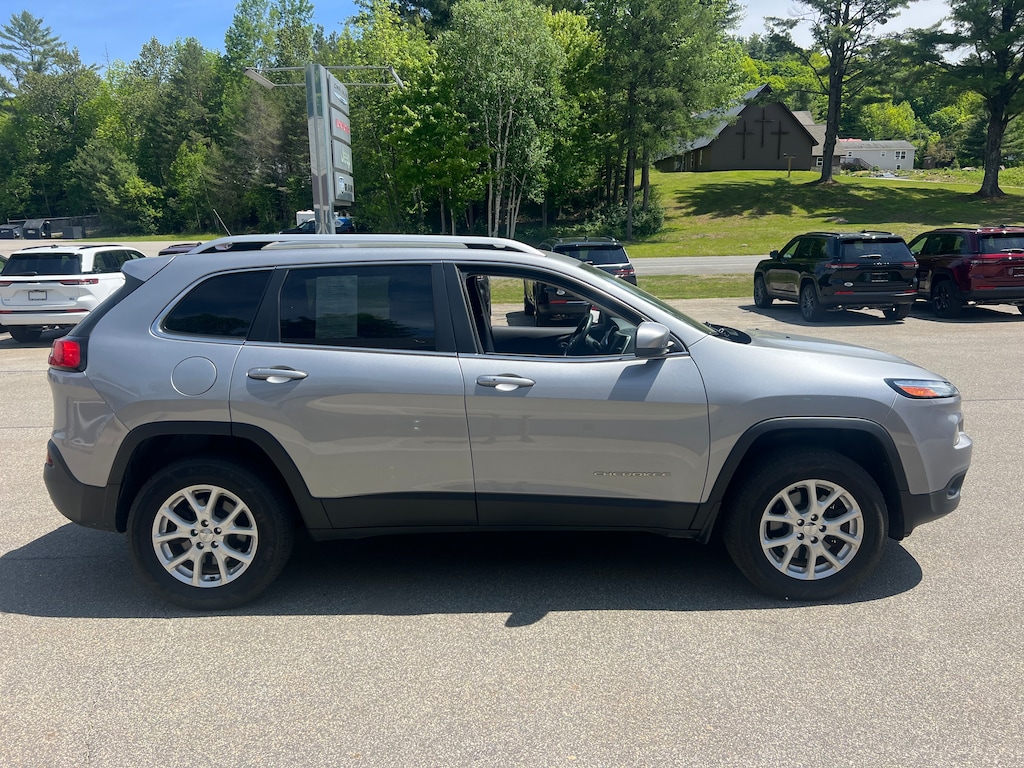 Used 2014 Jeep Cherokee Latitude 4x4 SUV