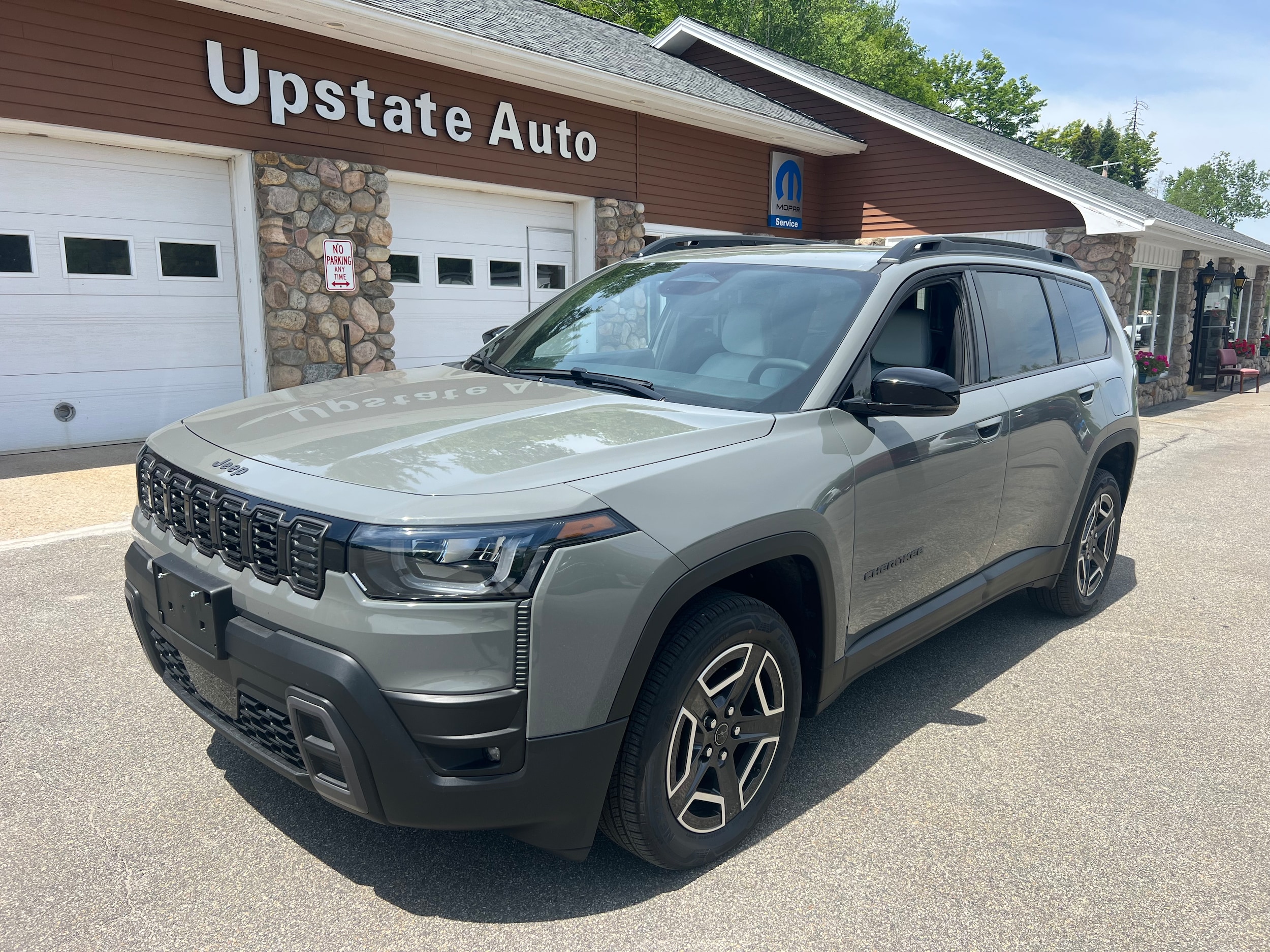 2026 Jeep Cherokee Limited HEV 4X4's photo