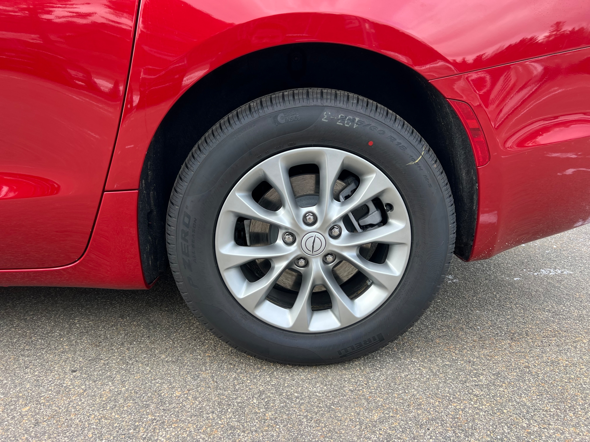 2026 Chrysler Pacifica Select - Photo 9