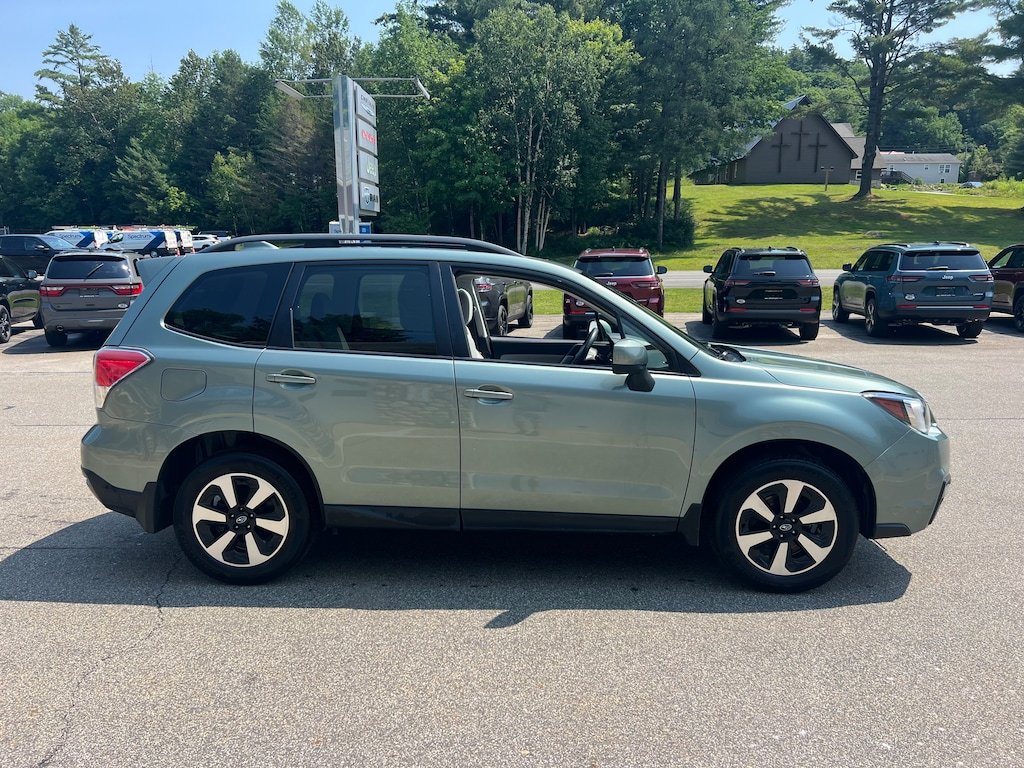 Used 2018 Subaru Forester 2.5i Premium with Starlink SUV