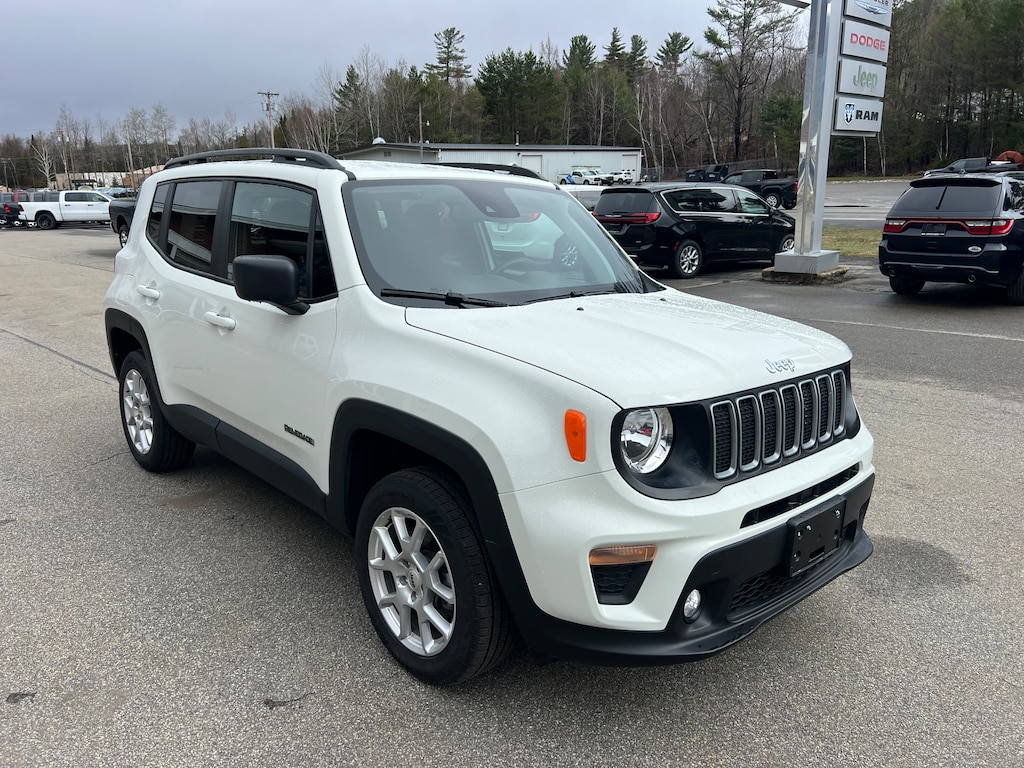 Used 2023 Jeep Renegade Latitude SUV