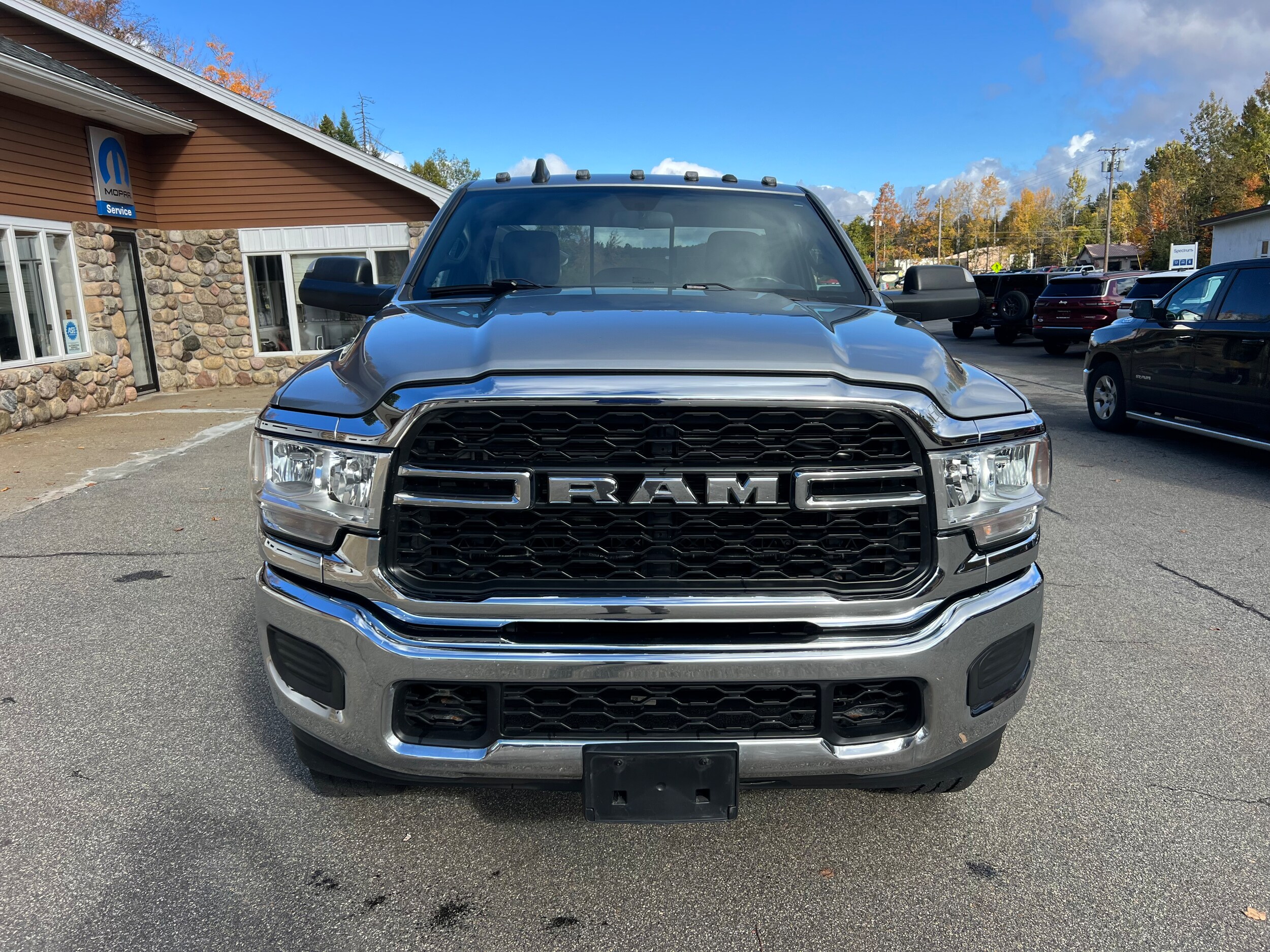 2021 Ram 2500 Tradesman photo 2