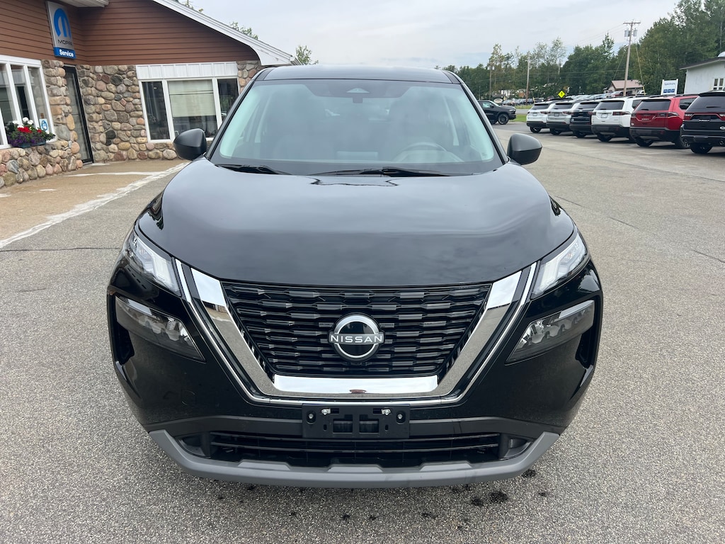 Used 2022 Nissan Rogue S AWD SUV