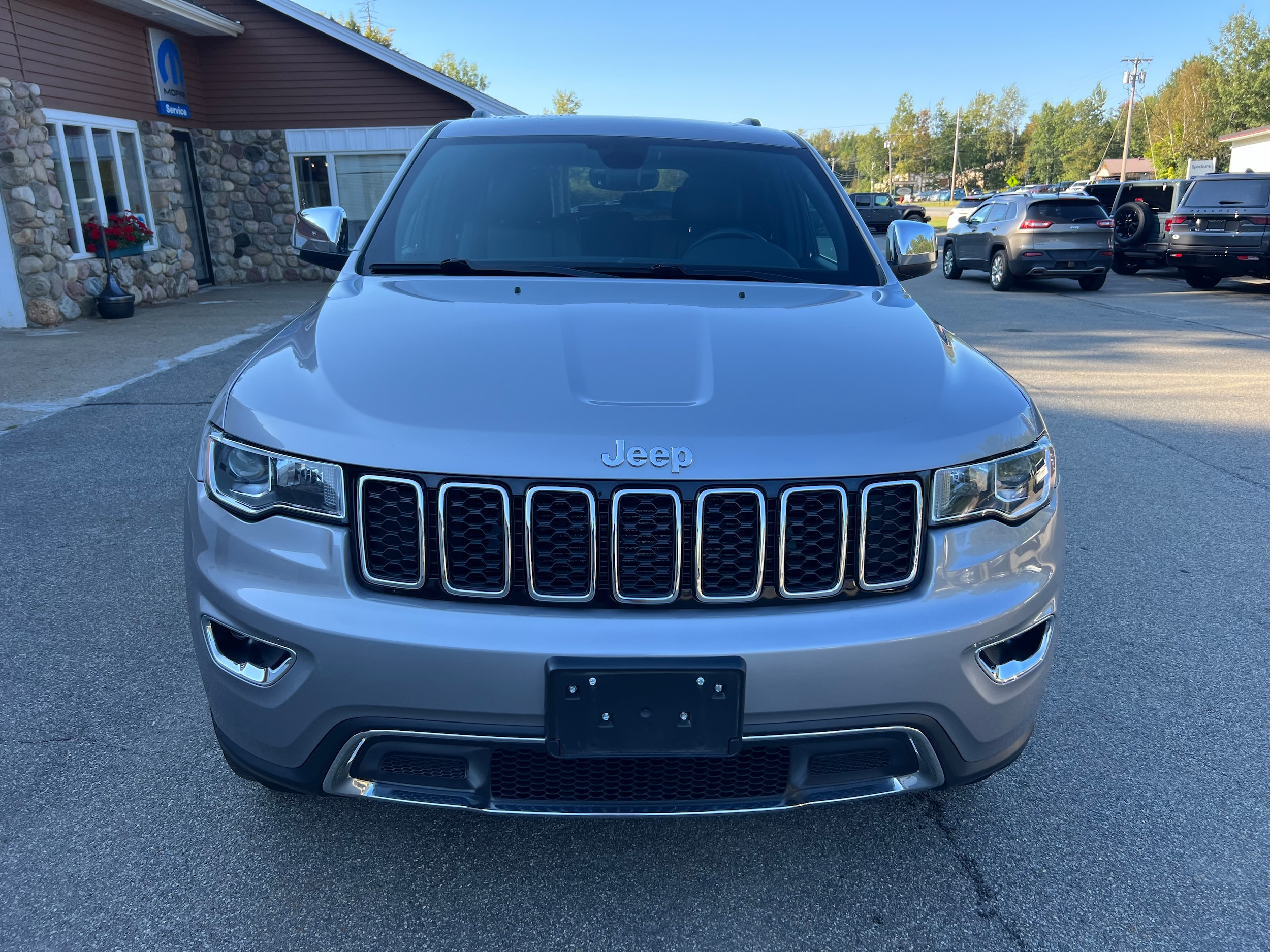 Used 2018 Jeep Grand Cherokee Limited with VIN 1C4RJFBG2JC268839 for sale in Saranac Lake, NY