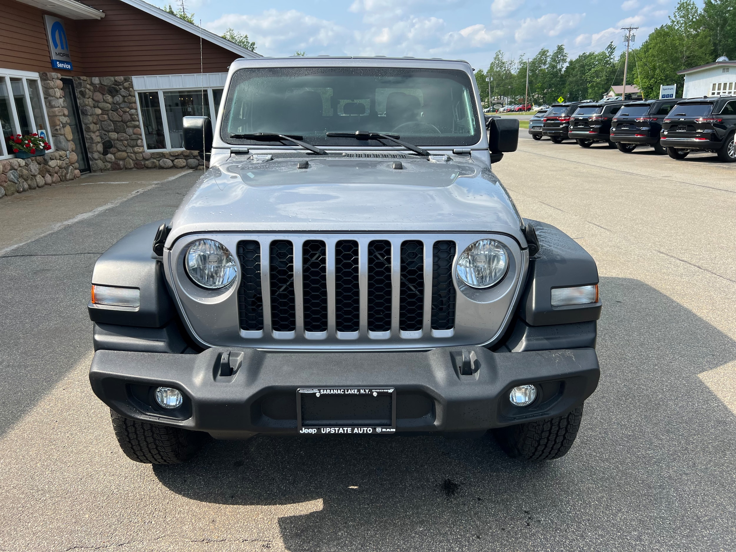 Used 2020 Jeep Gladiator Sport S with VIN 1C6HJTAG4LL164956 for sale in Saranac Lake, NY
