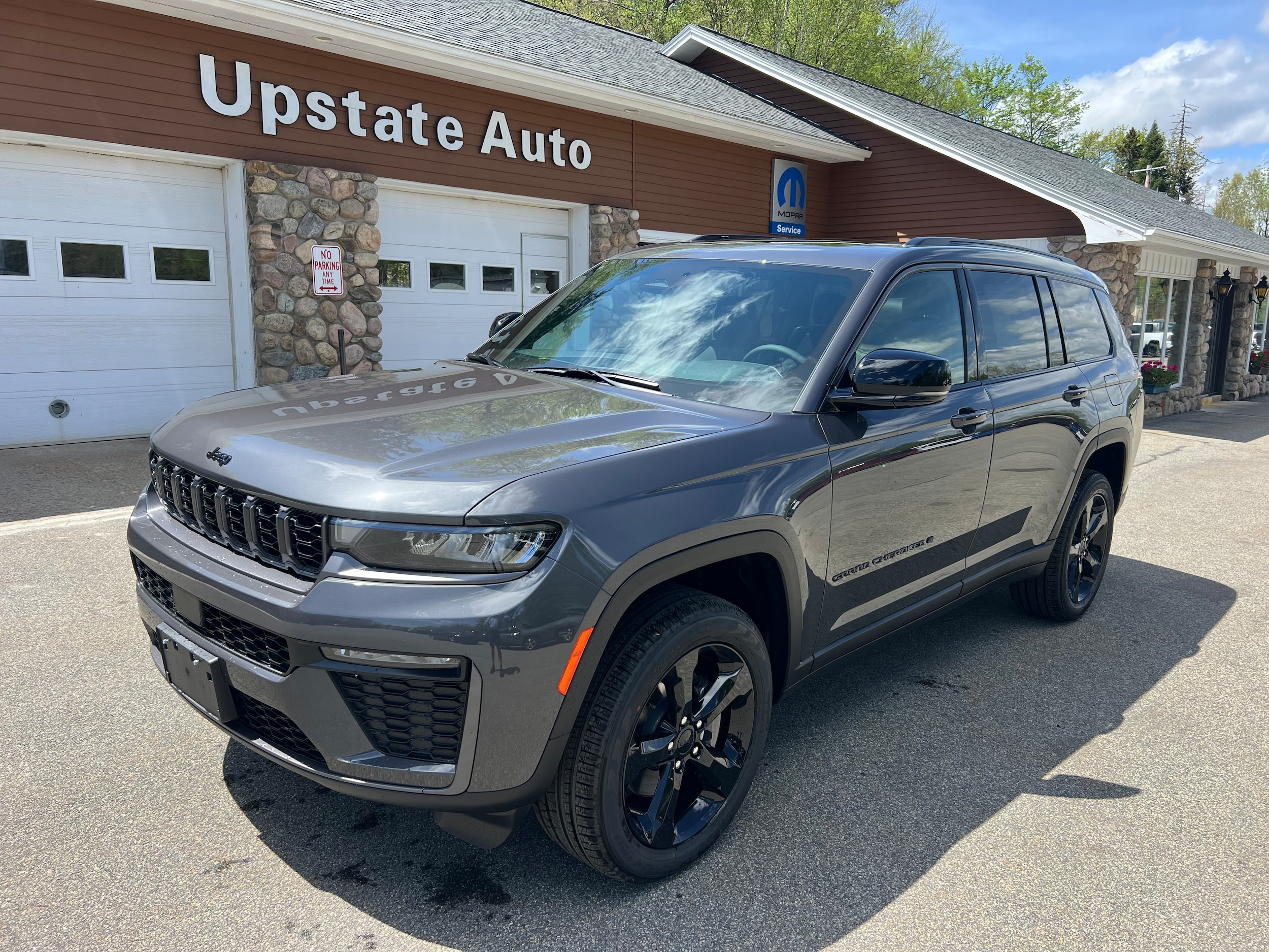 2026 Jeep Grand Cherokee Sport Utility 
