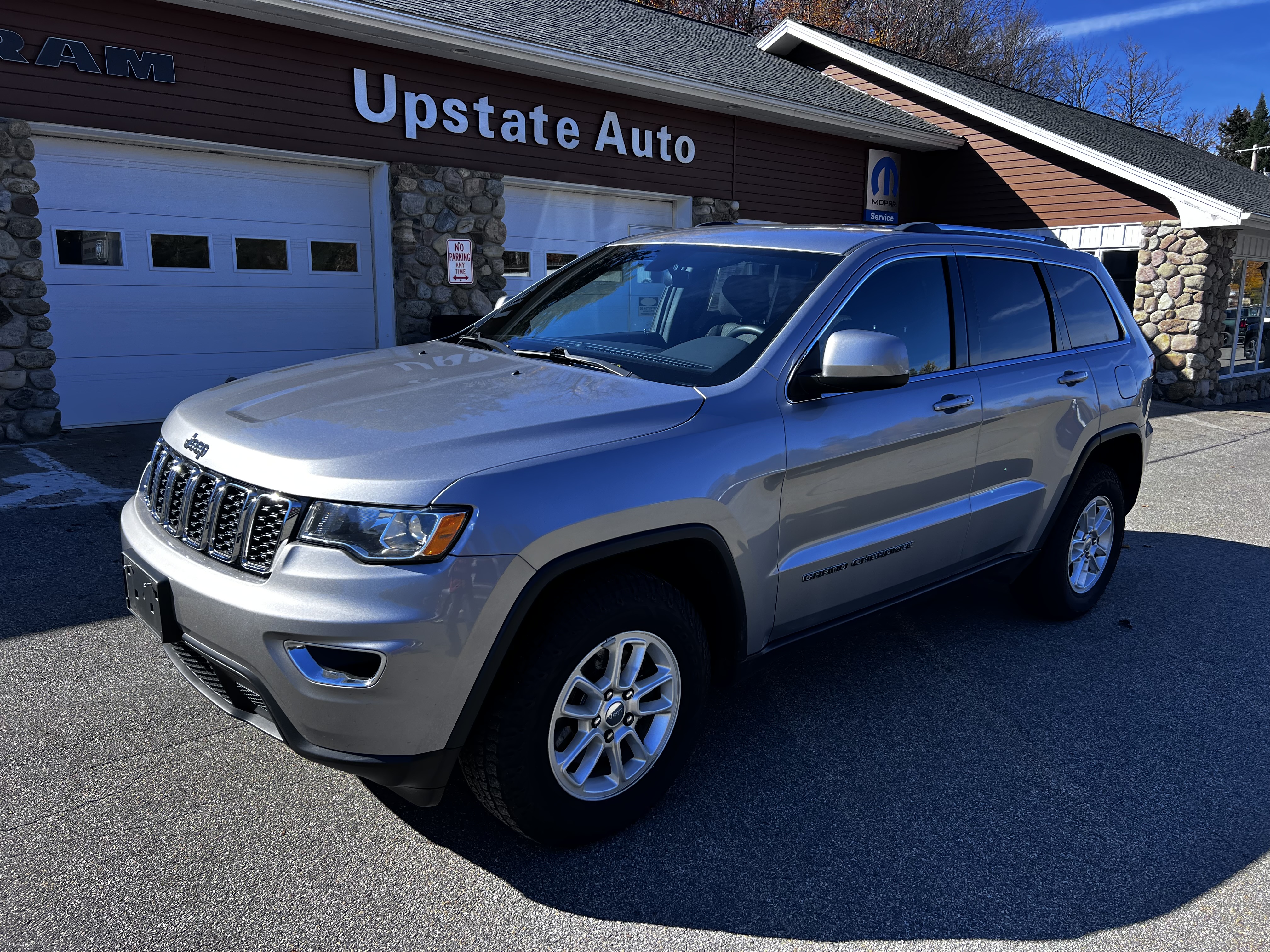 2020 Jeep Grand Cherokee SUV 