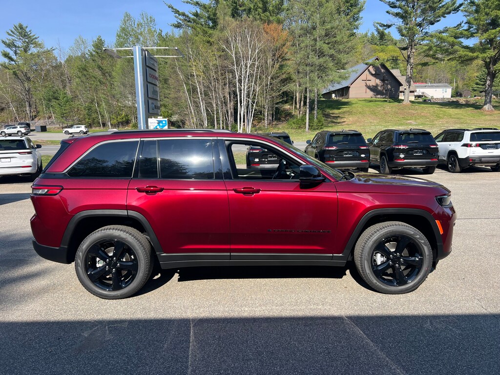 New 2026 Jeep Grand Cherokee LIMITED 4X4 Sport Utility