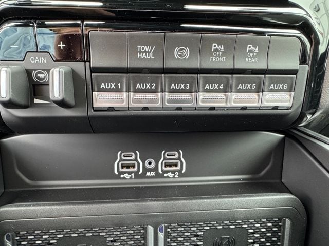 2026 RAM 3500 Big Horn - Photo 40