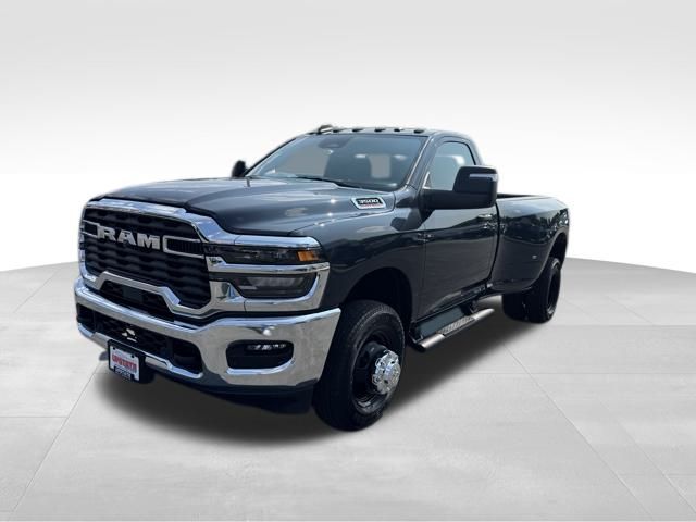 2026 Ram 3500 Tradesman photo 2