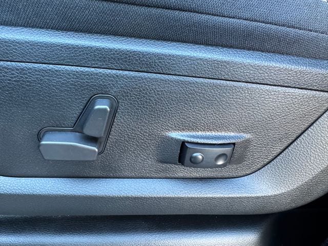 2026 RAM 3500 Big Horn - Photo 30