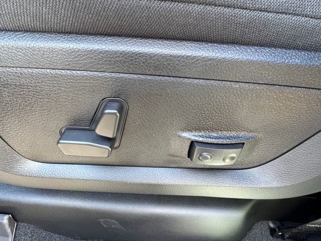 2026 RAM 3500 Big Horn - Photo 53