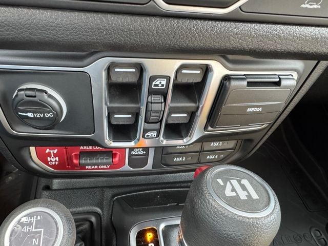 2026 Jeep Wrangler 4-Door Willys 41 - Photo 30