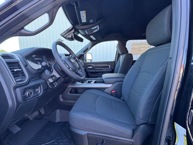 2026 RAM 3500 Big Horn - Photo 17