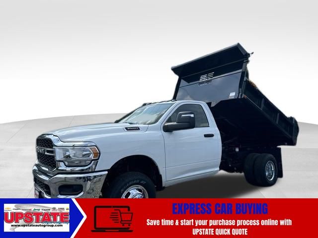 2024 Ram 3500 Tradesman photo 2