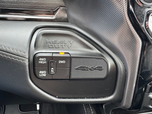2024 RAM Ram 3500 Pickup Limited - Photo 36