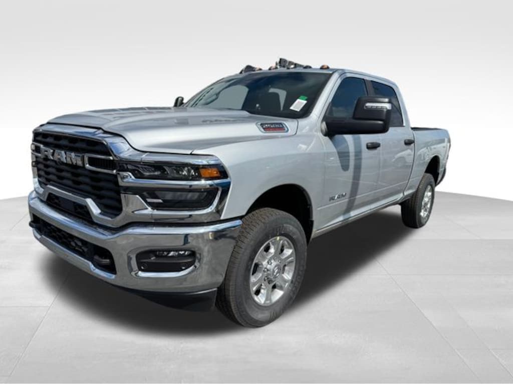 New 2026 Ram 2500 BIG HORN CREW CAB 4X4 6'4 BOX Pickup