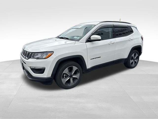 2020 Jeep Compass Latitude photo 2