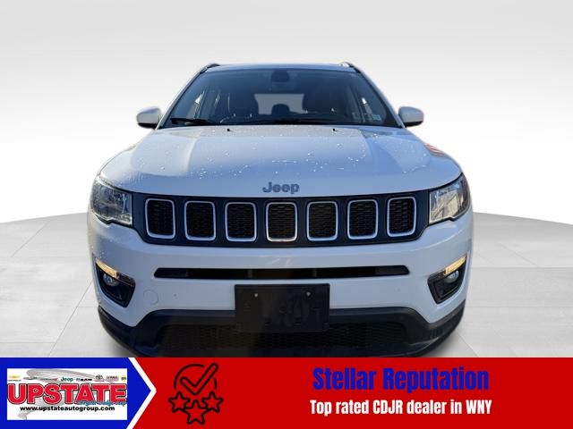 2020 Jeep Compass Latitude photo 2