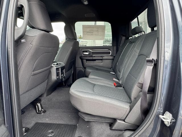 2026 RAM 3500 Big Horn - Photo 24