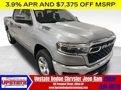2025 Ram 1500 TRADESMAN CREW CAB 4X4 5'7 BOX Pickup